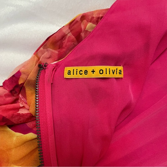 Alice + Olivia Pink Floral Silk Low Back Dress - Picture 10 of 12